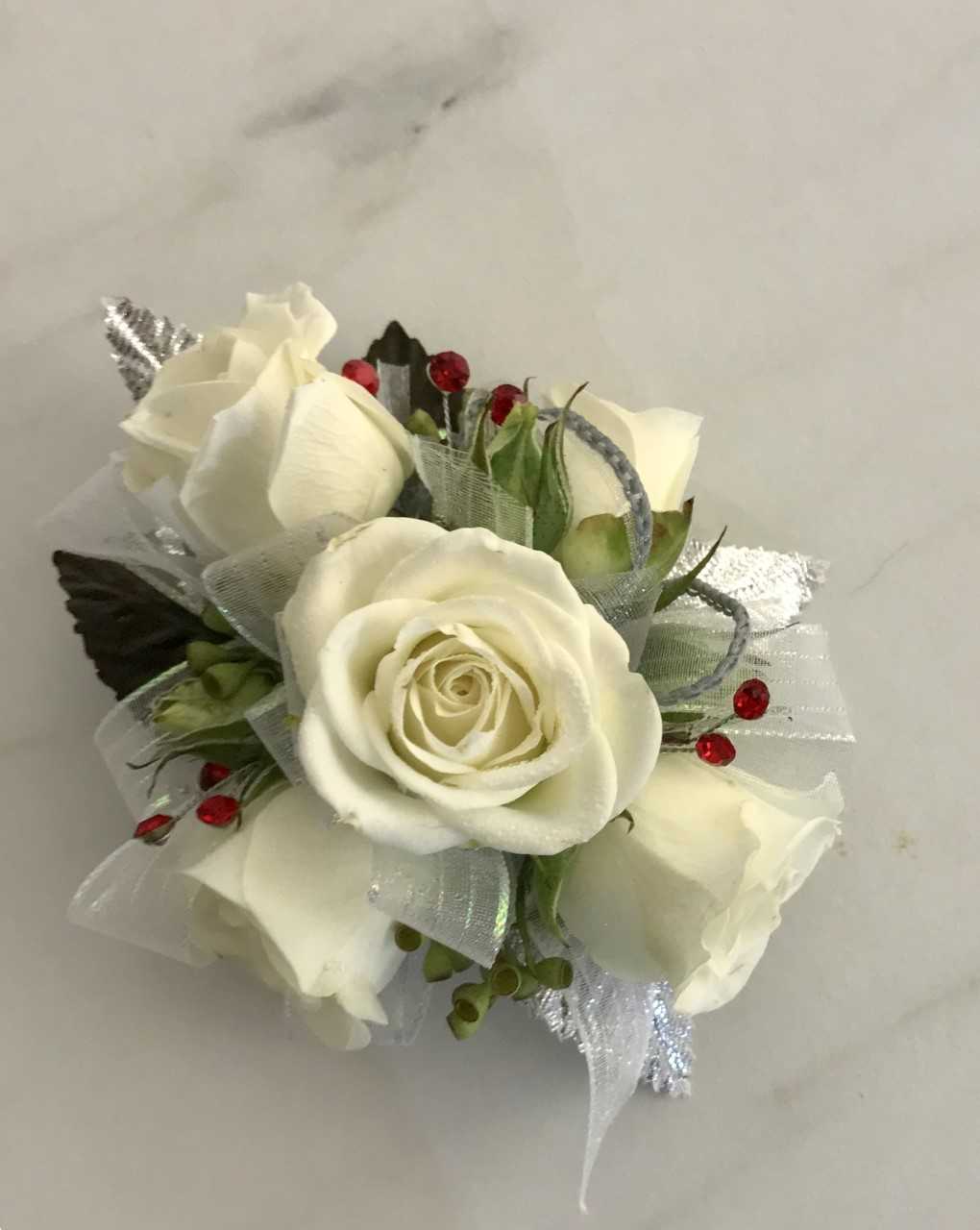 Wedding Corsages, Wrist Corsage, Rustic Wedding Corsage, Red Rose Cors –  Whiteroomfavors