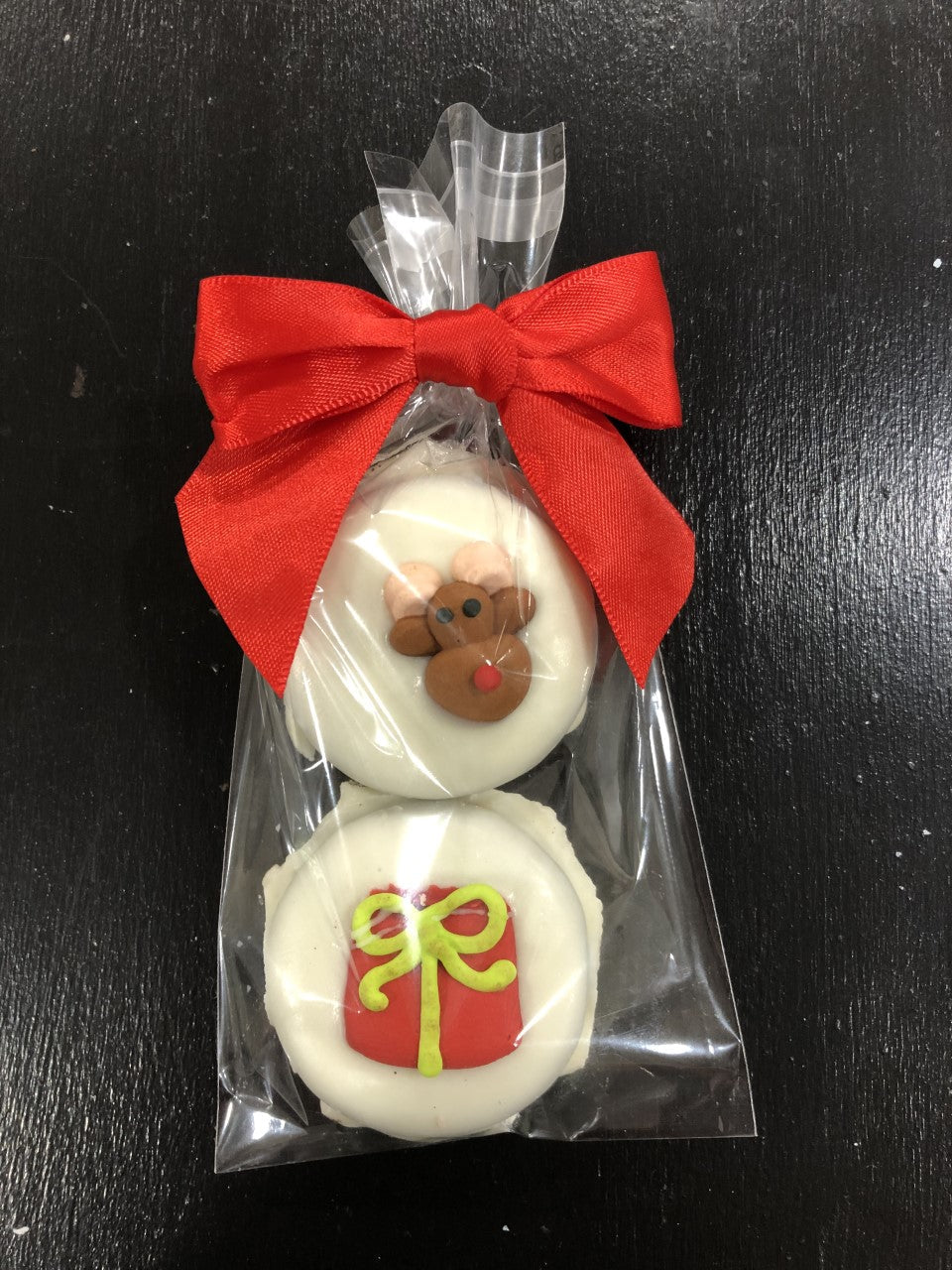 White Chocolate Holiday Oreos